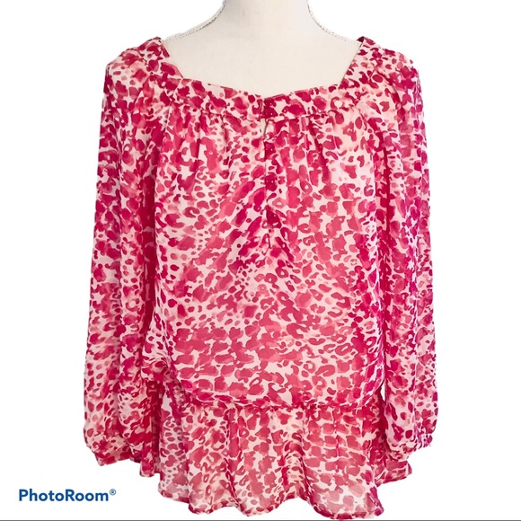 Apt. 9 Pink & White Blouse. - Picture 1 of 3